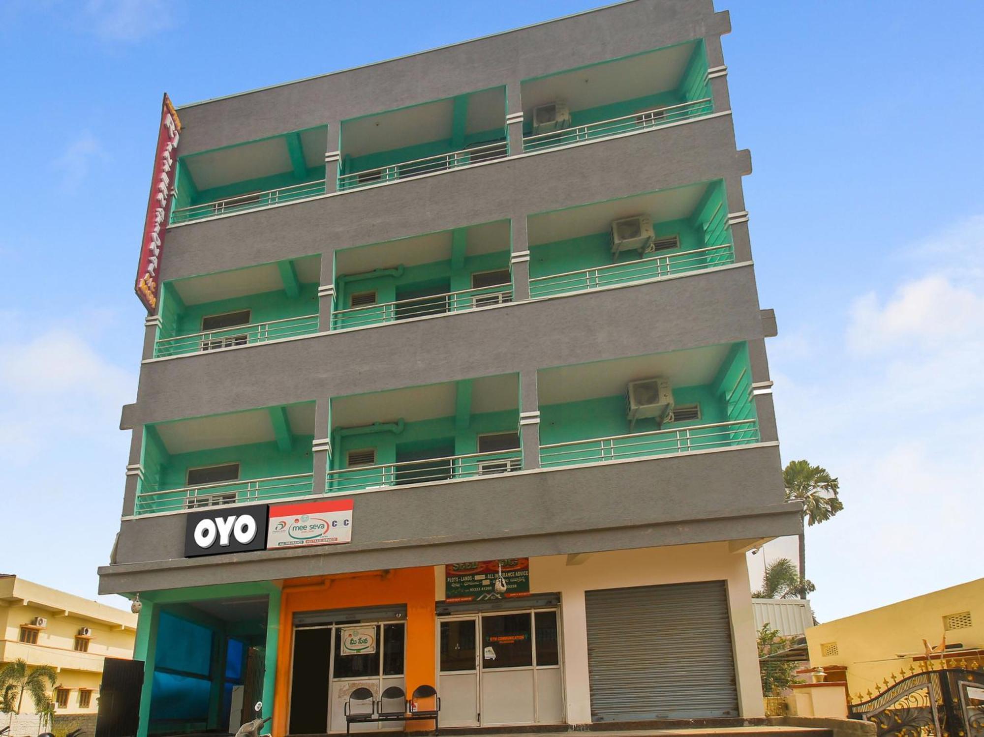 Hotel O R.J.International Pedda Ambarpet Екстериор снимка